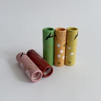 Emballage kraft dégradable rouge à lèvres emballage liquide personnalisé baume à lèvres tube en carton boîte ronde push up acrylique contenant cosmétique