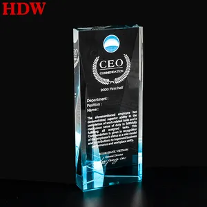 HDW ขายส่งใส K9 คริสตัลแก้วบล็อกรางวัลโล่รางวัลที่กําหนดเอง 3D เลเซอร์แกะสลักโลโก้คริสตัลรางวัลรางวัล