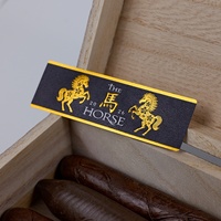 Bandeaux de cigares en papier texturé de luxe avec logo 3D doré, conception personnalisée, estampage à chaud, feuille d'or 24 carats, gaufrés pour cigares