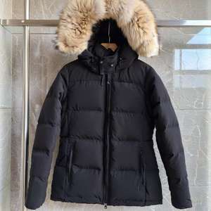 Veste d'hiver en duvet pour femmes de luxe, vente en gros, Canada, best-seller, manteaux Chelsee, parka épaisse et chaude à capuche - Product Image 1