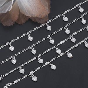 Bracelet à breloques tendance pour femme JXX avec pendentif cœur plaqué argent et chaîne de bijoux - Product Image 1