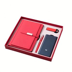 Ensemble de bureau de luxe pour professionnels distingués, comprenant un stylo en cristal, un agenda en cuir, un presse-papiers en laiton et un classeur à feuilles mobiles - Product Image 1