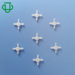 Conector Cruzado de Cuatro Vías de Plástico PP de la Colección JUMEDTECJU de 1.6 mm para Tubería Flexible de Uso Industrial - Product Image 2