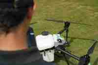 Drone agricole multirotor Vestafly VESTA F20/F30 4 axes/6 axes, style hélicoptère, pour la protection des plantes, capacité du réservoir 20/30L, haute performance