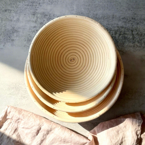 Panier de levage ovale en rotin de qualité supérieure, fait main, écologique, pour la cuisson du pain au levain, compatible lave-vaisselle, lavable - Product Image 1