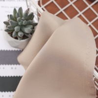 Tissu brocart tricoté 56% laine 44% acétate, résistant à l'abrasion, léger, automne-hiver, tendance, confortable, pour hauts et robes