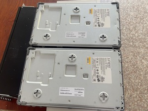 ฮาร์ดแวร์ไฟร์วอลล์อุตสาหกรรมระดับองค์กรรุ่นดั้งเดิม SRX300 Juniper - Product Image 4