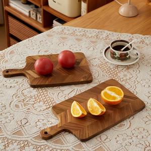 Plateau en bois d'acacia de luxe de haute qualité, motif en os de poisson, plateau à nourriture, plateau à steak et plateau à pizza - Product Image 5