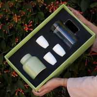 Coffret Cadeau de Thé en Céramique Chuqing : Tasses, Théière, Boîte à Thé ; Coffret Cadeau Vide Haut de Gamme pour Thé Aiguille d'Argent à Poils Blancs