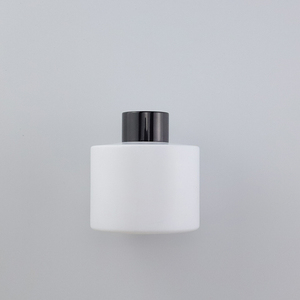 Cổ Điển Matte Trắng Vòng Mùi Hương Khuếch Tán Refillable Nước Hoa Sậy Khuếch Tán Glass Jar Chai - Product Image 1