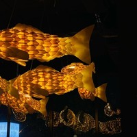 Lustre en bois personnalisé ANNO, pendentif en forme de poisson, décoration de restaurant, design américain