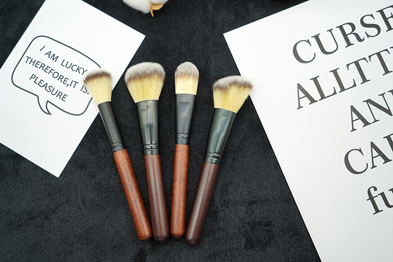 Best Unique Natural Logo Womens New Permanent Bling Full Large Soft Marble Makeup Disposable Beauty Tools Set Kits Blush Brush