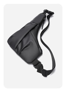 Sac de Poitrine Homme RUIQUWIN en Gros, Léger, avec Bandoulière Réglable, Fermeture Éclair, Grande Capacité, Durable, pour Sport et Voyage - Product Image 4