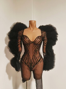 Mono de lujo negro con pedrería y malla elástica en 4 direcciones, mangas de tul con volantes, catsuit espectacular para espectáculos burlescos, showgirls y drag queens. - Product Image 2