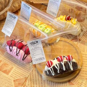 Juguetes Unisex Súper Suaves con Forma de Twinkies, Diseño Lindo, Divertido, Regalo de Comida de Juguete para Niños, Idea de Regalo Feliz para Apretar - Product Image 2