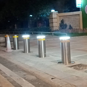 Penghalang Jalan Otomatis Hidrolik Teleskopik Listrik dari Baja Anti Karat untuk Kampus - Product Image 4