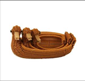 Multi-function Eco-friendly factory Best seller cute Duck shaped animal rattan fruit basket decorative tray rattan for Home