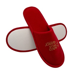 Chaussons d'hôtel de luxe personnalisés avec logo, en velours, doux et confortables, semelle antidérapante en EVA, bout fermé, pour spa, couple, rouge et blanc - Product Image 4