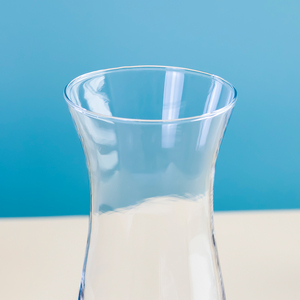 <span class=keywords><strong>Verre</strong></span> créatif transparent de 420ml avec logo personnalisé européen Verres de fête <span class=keywords><strong>à</strong></span> gobelet classiques <span class=keywords><strong>Verre</strong></span> <span class=keywords><strong>à</strong></span> vin <span class=keywords><strong>à</strong></span> <span class=keywords><strong>pied</strong></span> Style petite taille - Product Image 4