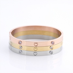 Girl Crystal Popular Non-tarnish Heart Design in Love Cuff Zircon <b>Bracelet</b> for Gifts - Product Image 1
