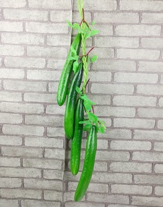 Nouvelles décorations suspendues en mousse pour Halloween, fruits et légumes artificiels, design réaliste - Product Image 3