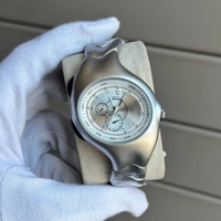 Montre rétro Y2K sur le thème des extraterrestres, style mid-century original, cadran en cristal saphir, bracelet en alliage, montre-bracelet à quartz pour homme
