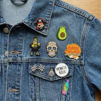 Lot de badges émaillés personnalisés en gros – Motifs variés (dessins animés, animaux, plantes) – Épingles de revers de haute qualité