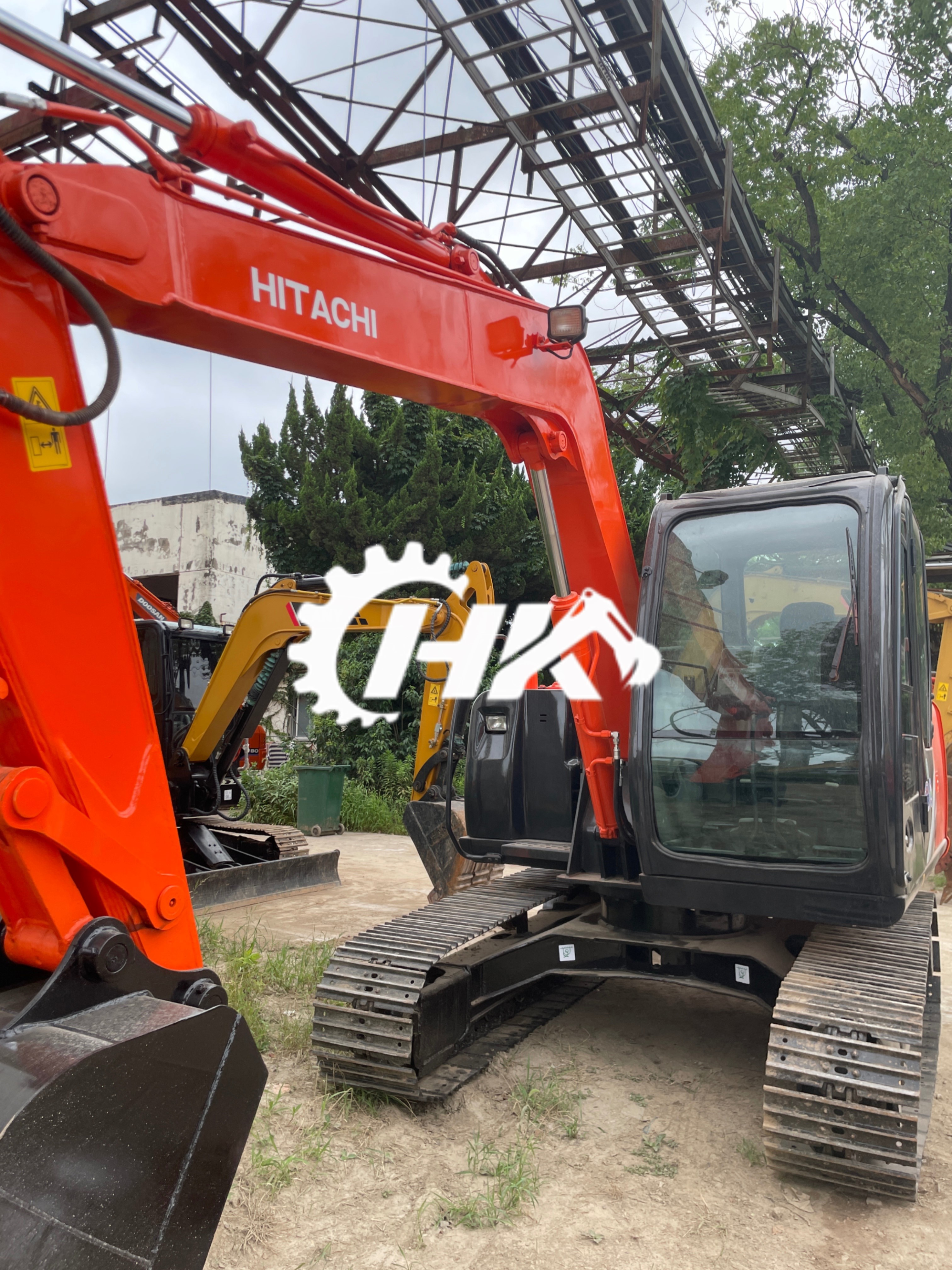 柴出品 Used Hitachi ZX70 Excavator - High Digging Power & Reliability