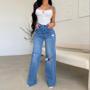 Jean déchiré taille haute ample à jambe droite pour femme, pantalon décontracté d'été à jambe large avec boutons décoratifs, grandes tailles - Product Image 1