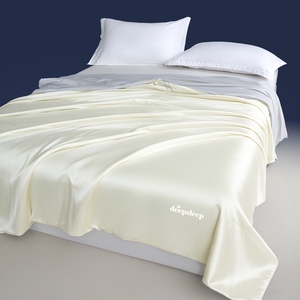 Couette d'été en soie glacée unie, douce, confortable, non toxique, respectueuse de la peau, infroissable, vente en gros - Product Image 5