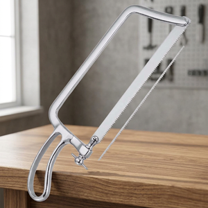 เครื่องมือผ่าตัดแบบแมนนวลสำหรับศัลยกรรมกระดูกและข้อ ยี่ห้อ Charriere Saw รุ่น Heavy-Duty ได้รับการรับรองมาตรฐาน CE ระดับ Class I ผลิตจากสแตนเลสคุณภาพสูง มาตรฐาน ISO 2015 - Product Image 2