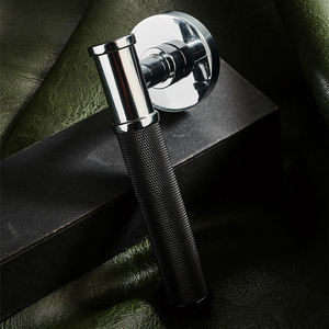 Maniglie e Serrature per Porte in Ottone di Lusso Moderne, Facile Installazione, Design Ambidestro per Porte di Appartamenti e Ville - Garanzia di 5 Anni - Product Image 3