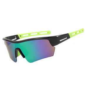 Nuovi <span class=keywords><strong>Occhiali</strong></span> <span class=keywords><strong>da</strong></span> <span class=keywords><strong>Sole</strong></span> <span class=keywords><strong>Sportivi</strong></span> <span class=keywords><strong>da</strong></span> Ciclismo 2022 all'Ingrosso per Uomo e <span class=keywords><strong>Donna</strong></span> <span class=keywords><strong>da</strong></span> Esterno per Pesca, Bicicletta, Corsa e Arrampicata - Product Image 5
