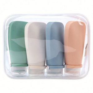 Kit de bouteilles de voyage en silicone compressibles approuvé par la TSA, accessoires de voyage écologiques, ensemble de bouteilles de voyage vides pour shampoing et articles de toilette - Product Image 1