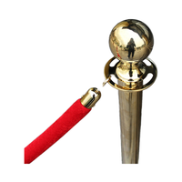 Poteaux de contrôle de foule pour la circulation, poteaux de file d'attente, poteaux de barrière en velours rouge, poteaux de barrière en métal