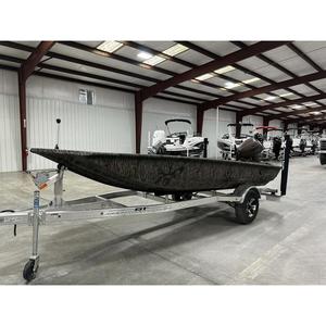 Bote de Pesca Xpress HD15DBX 2024 con Casco de Aluminio de 4-8 m - Product Image 1