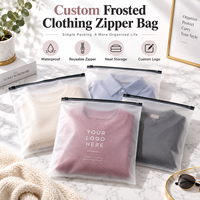 Sacs à fermeture éclair en PE recyclables pour l'emballage de vêtements et de chaussures avec option de logo personnalisé, emballage de vêtements givré en gros