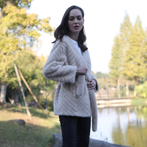 Janefur Manteau en fourrure artificielle pour femme Manteau en fourrure de vison de haute qualité pour femme avec ceinture - Product Image 5