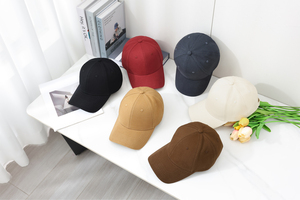 Gorra de Béisbol de Cuatro Estaciones con Bordado Deportivo, Gorra con Logotipo Personalizado, Visera de Algodón de Moda con Seis Paneles Rígidos, Personalizable - Product Image 3