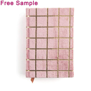 Pianificatore <span class=keywords><strong>di</strong></span> diario <span class=keywords><strong>di</strong></span> nozze in velluto con copertina rigida in pelle scamosciata in bianco A4 A5 - Product Image 1