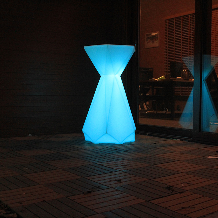 Перезаряжаемый портативный коктейльный светодиодный стол с дистанционным управлением