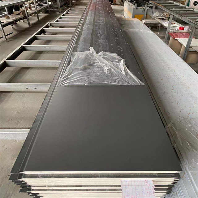 Composite Sandwich Panels - Lightweight Insulation Solutions