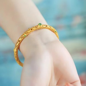 Bracelet ethnique vintage de style palais chinois Antique avec accents d'or de <span class=keywords><strong>jade</strong></span> Bracelet de mode pour femmes avec motif de nuage - Product Image 4