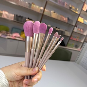 Brochas <span class=keywords><strong>de</strong></span> Maquillaje <span class=keywords><strong>de</strong></span> Pelo Sintético Ultrasuave con Mango <span class=keywords><strong>de</strong></span> Madera y Virola <span class=keywords><strong>de</strong></span> Aluminio, Suministro al por Mayor, 7 Piezas - Product Image 6