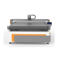 Plotter de corte de cuero con mesa de alimentación automática con cuchilla oscilante CNC
