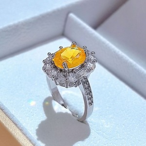 Anello Aperto con Motivo a Stella e Dettagli Colorati, Design Regolabile, Accessori di Moda per Uomini e Donne - Product Image 5