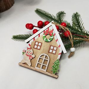 Ornement suspendu en bois en forme de maison de pain d'épices, rouge et blanc, décoration de Noël, cadeau artisanal - Product Image 4