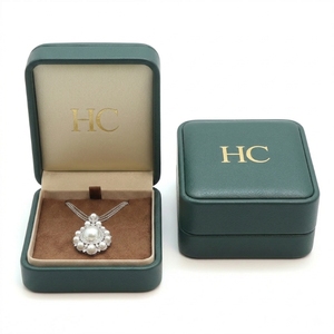 Boîte à collier classique de luxe en cuir PU à charnière, présentoir à bijoux avec insert en velours, logo personnalisé pour marques de boutiques, commande en gros - Product Image 1