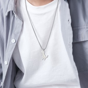 Collier unisexe avec pendentif dinosaure en acier inoxydable, design animal minimaliste, bijoux à chaîne pour hommes et femmes - Product Image 2