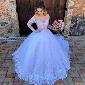 White Ball Gown Wedding Dress Off Shoulder Long Sleeve Lace Empire Waistline Sweetheart Neckline Vintage Style Bridal Dress - Product Image 2